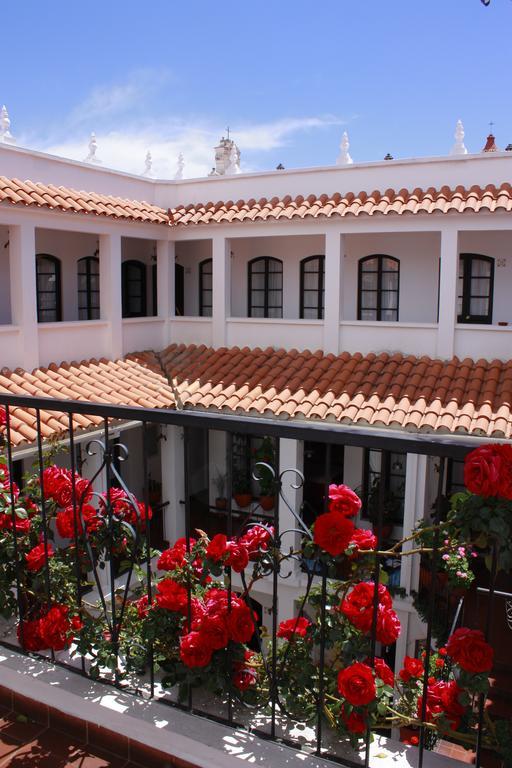 El Hotel De Su Merced Sucre Exterior photo